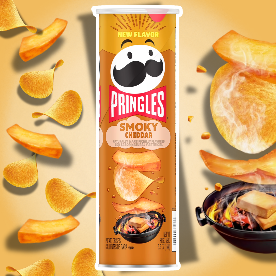 Pringles Smoky Cheddar Kartoffelchips 158 g (5.5 oz) – Knusprige Chips mit rauchigem Cheddar-Geschmack
